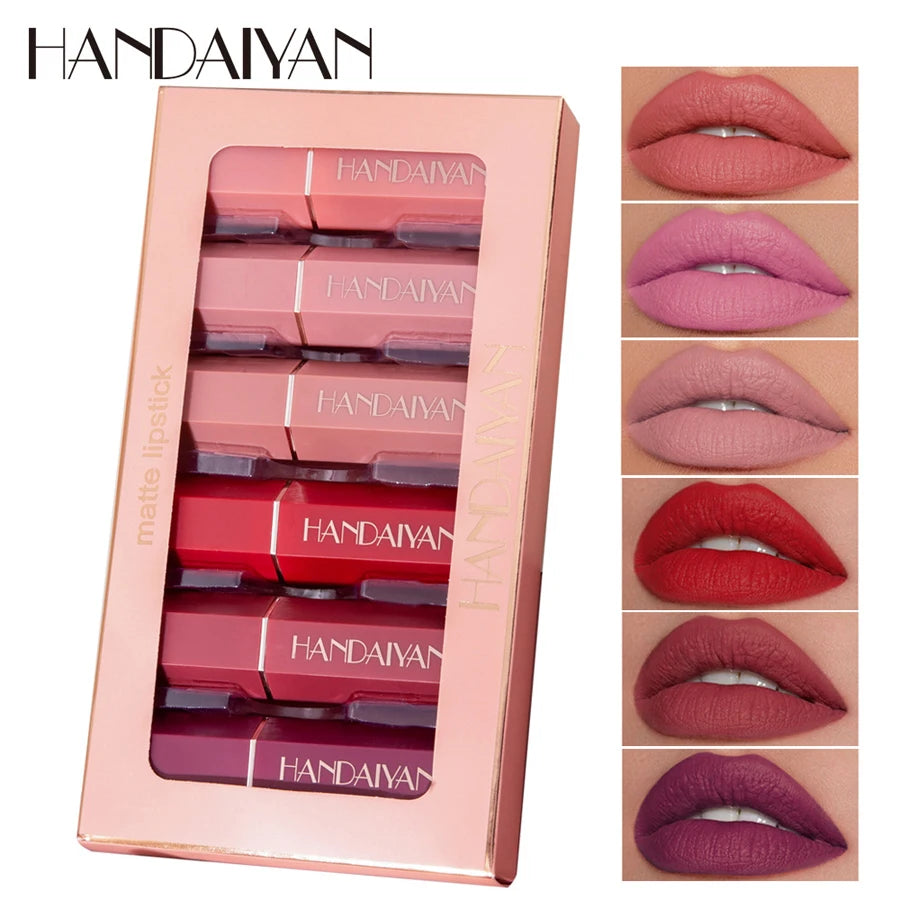 Set of 6 lipsticks, matte, pearly and velvety texture, non-sticky. Ideal for lips.